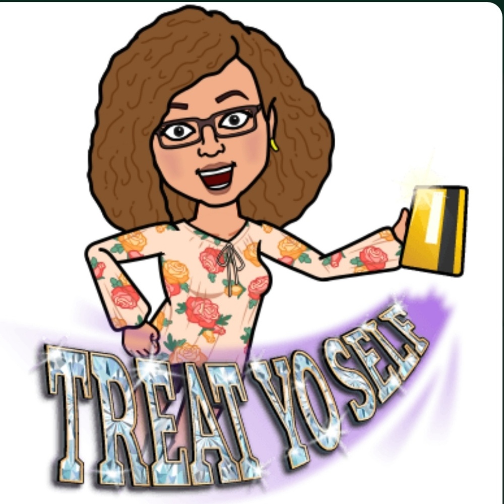 Meet your Posher, Erika Becerra